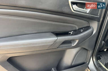 Минивэн Ford Galaxy 2015 в 