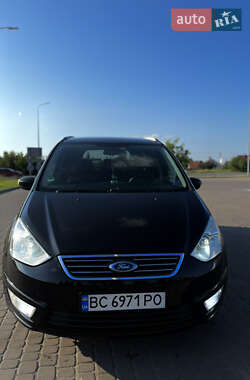 Минивэн Ford Galaxy 2010 в 