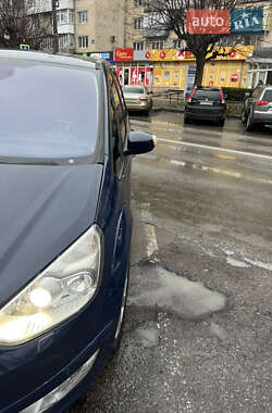 Минивэн Ford Galaxy 2013 в 