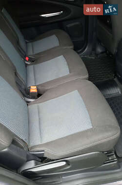 Минивэн Ford Galaxy 2011 в 