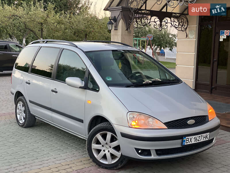 Минивэн Ford Galaxy 2001 в 