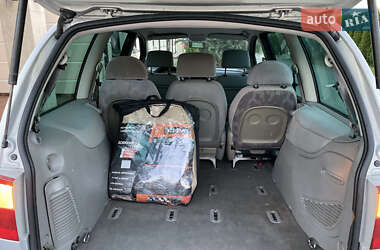 Минивэн Ford Galaxy 2001 в 