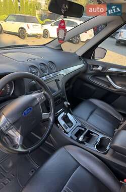 Минивэн Ford Galaxy 2014 в 