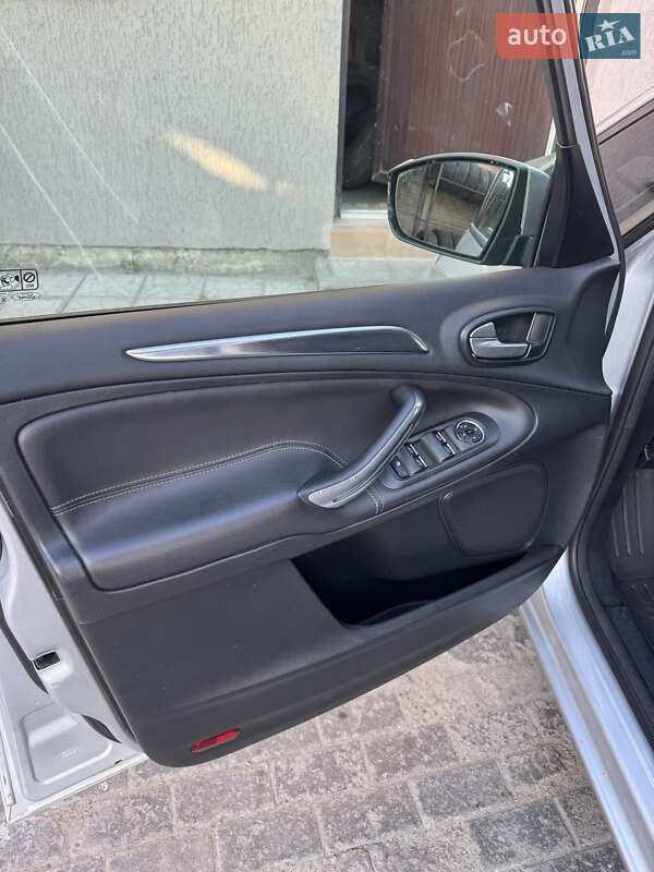 Минивэн Ford Galaxy 2014 в Львове