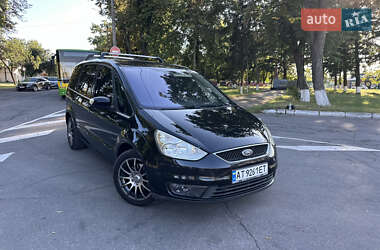 Минивэн Ford Galaxy 2010 в 