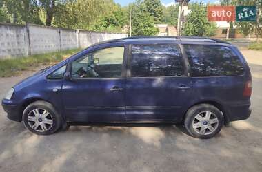 Минивэн Ford Galaxy 2001 в 