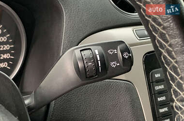 Минивэн Ford Galaxy 2010 в 