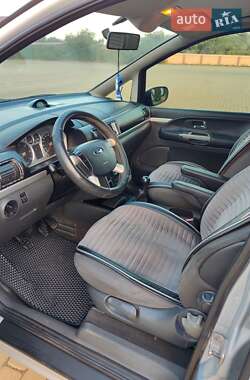 Минивэн Ford Galaxy 2002 в 