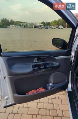 Минивэн Ford Galaxy 2002 в 