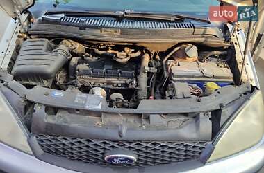 Минивэн Ford Galaxy 2002 в 
