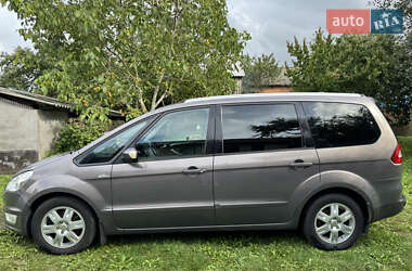 Минивэн Ford Galaxy 2011 в 