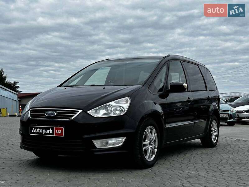 Минивэн Ford Galaxy 2010 в 