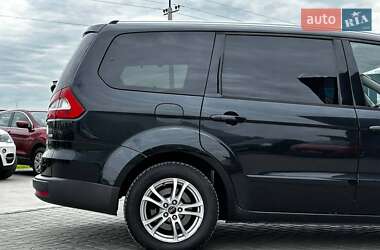 Минивэн Ford Galaxy 2010 в 