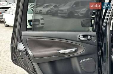 Минивэн Ford Galaxy 2010 в 