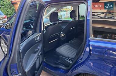 Минивэн Ford Galaxy 2016 в 