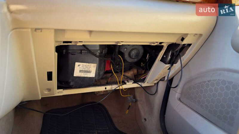 Минивэн Ford Galaxy 2000 в Прилуках фото 11 Минивэн Ford Galaxy 2000 в Прилуках