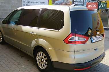 Минивэн Ford Galaxy 2008 в 