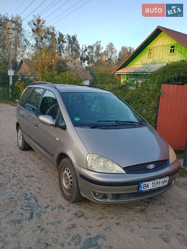 Ford Galaxy 2002