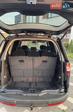 Минивэн Ford Galaxy 2014 в 