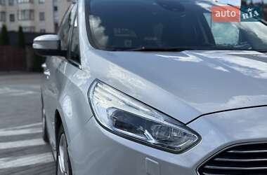 Минивэн Ford Galaxy 2019 в 