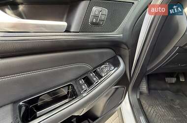 Минивэн Ford Galaxy 2019 в 