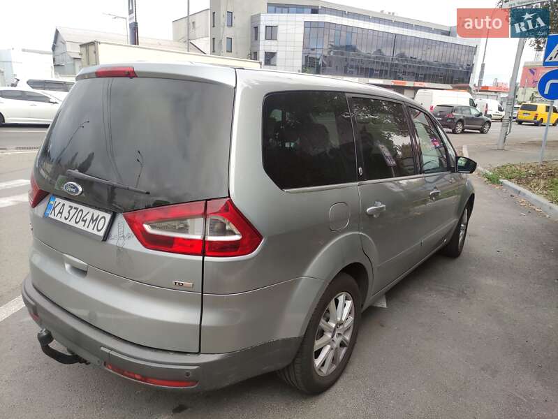 Мінівен Ford Galaxy 2009 в Києві