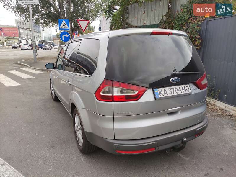 Мінівен Ford Galaxy 2009 в Києві
