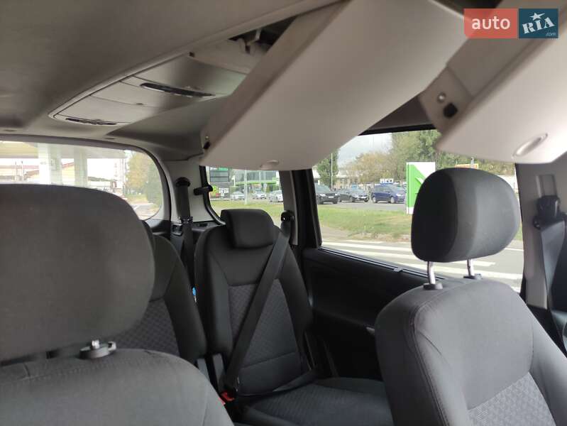Мінівен Ford Galaxy 2009 в Києві