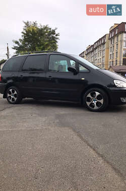 Минивэн Ford Galaxy 2004 в 