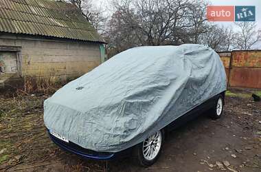 Минивэн Ford Galaxy 2000 в 