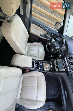 Минивэн Ford Galaxy 2010 в 