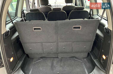 Минивэн Ford Galaxy 2013 в 