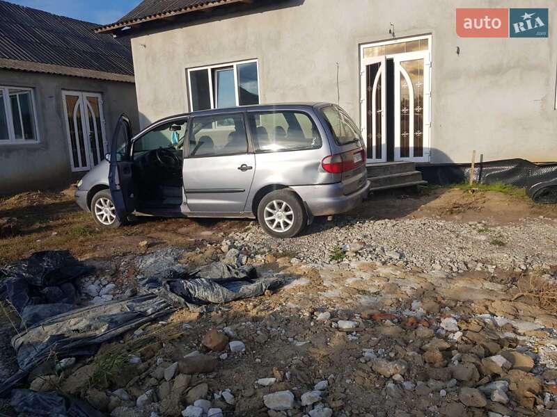 Мінівен Ford Galaxy 1998 в Городенці