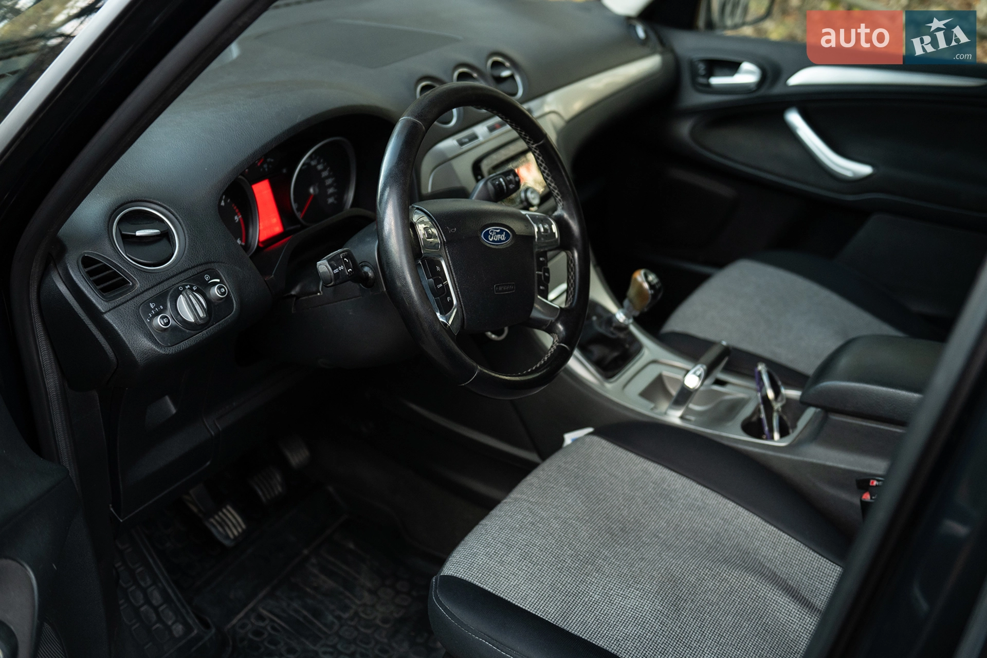 2011 Ford Galaxy - мініатюра 17