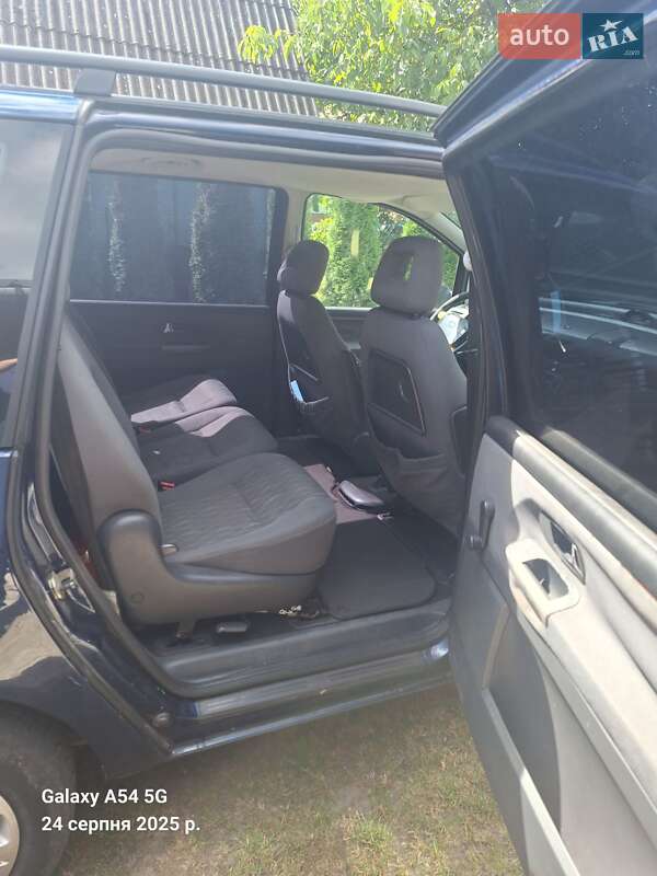 Мінівен Ford Galaxy 2000 в Жовкві