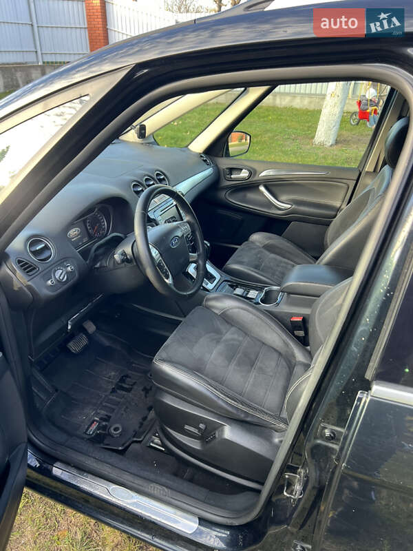 Мінівен Ford Galaxy 2010 в Сарнах