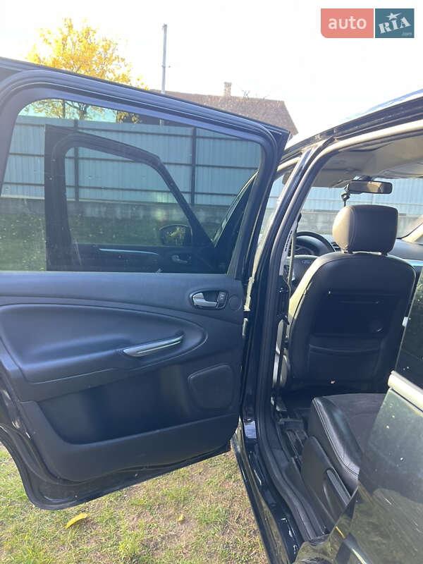 Мінівен Ford Galaxy 2010 в Сарнах