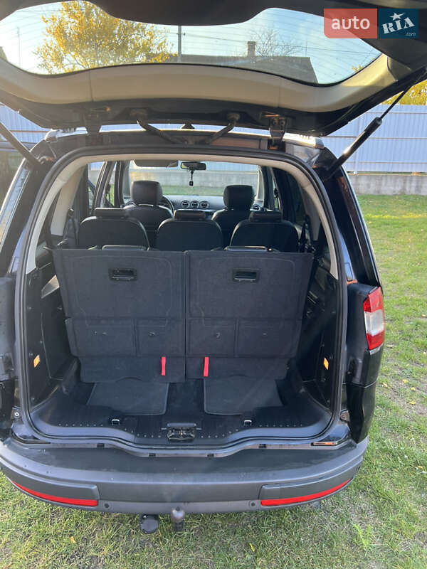 Мінівен Ford Galaxy 2010 в Сарнах