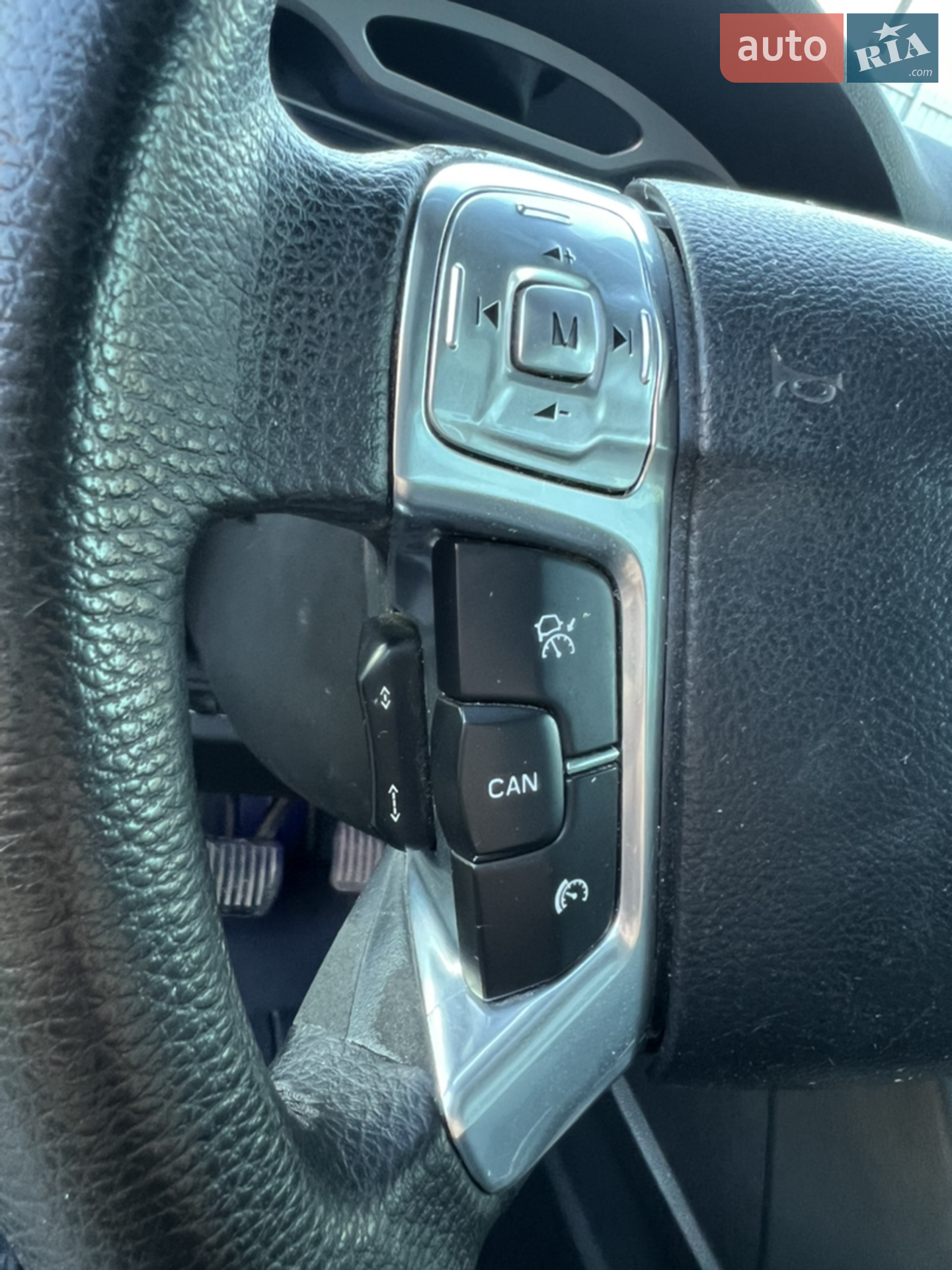 2010 Ford Galaxy - мініатюра 37