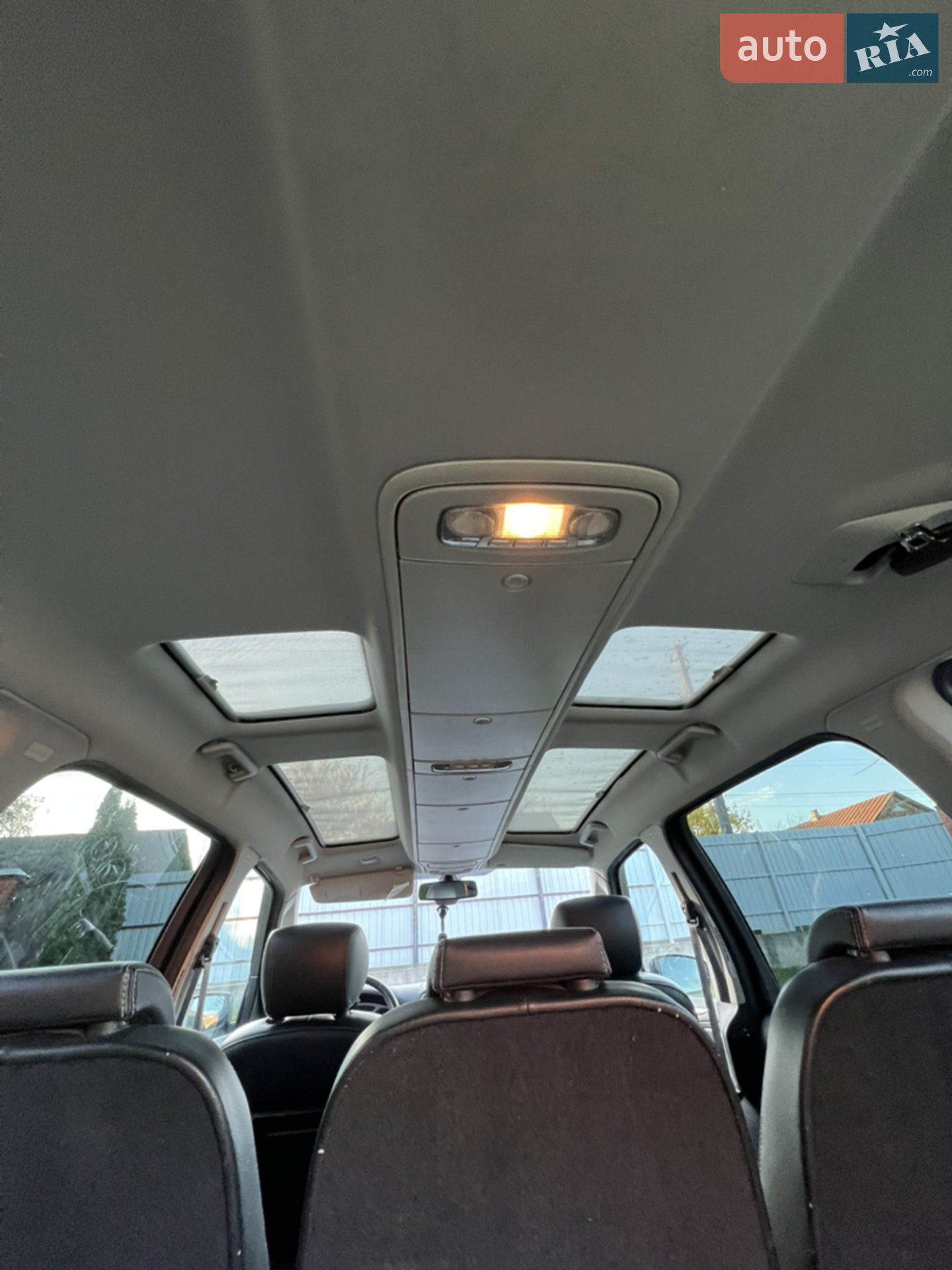 2010 Ford Galaxy - мініатюра 45