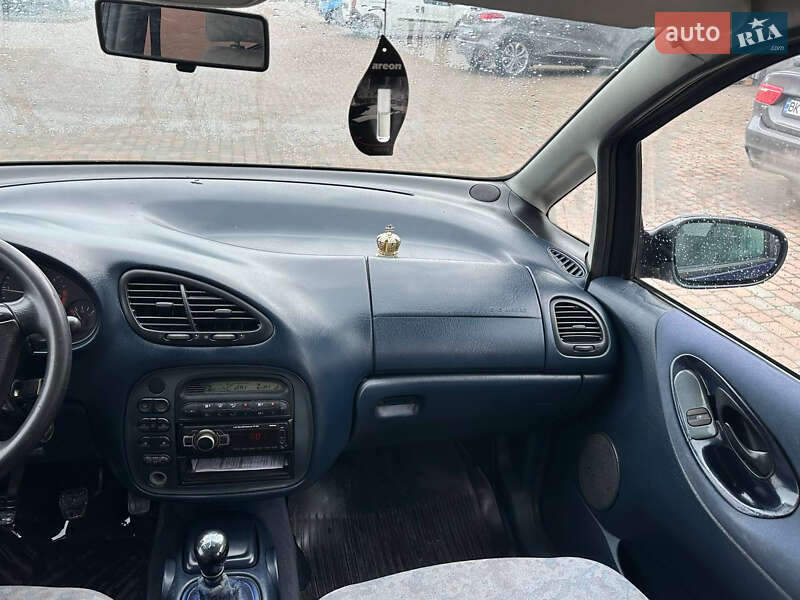 Минивэн Ford Galaxy 2000 в Сарнах фото 17 Минивэн Ford Galaxy 2000 в Сарнах