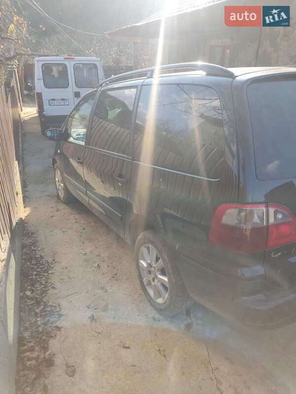 Мінівен Ford Galaxy 2004 в Виноградові
