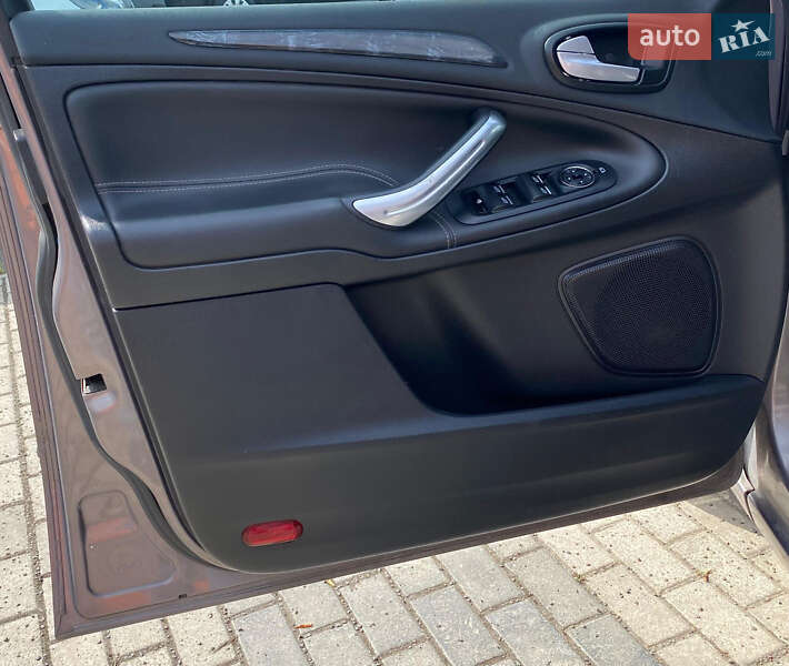 Минивэн Ford Galaxy 2013 в Ровно фото 30 Минивэн Ford Galaxy 2013 в Ровно