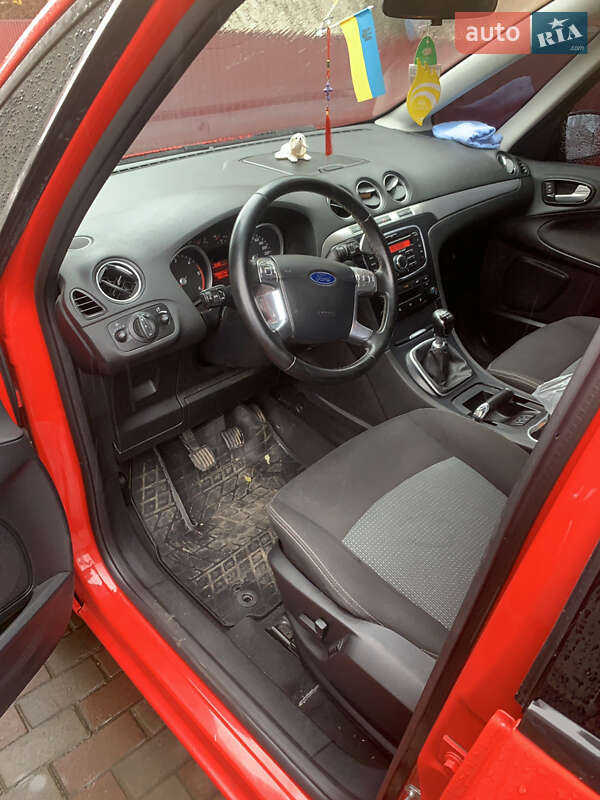 Мінівен Ford Galaxy 2014 в Тернополі