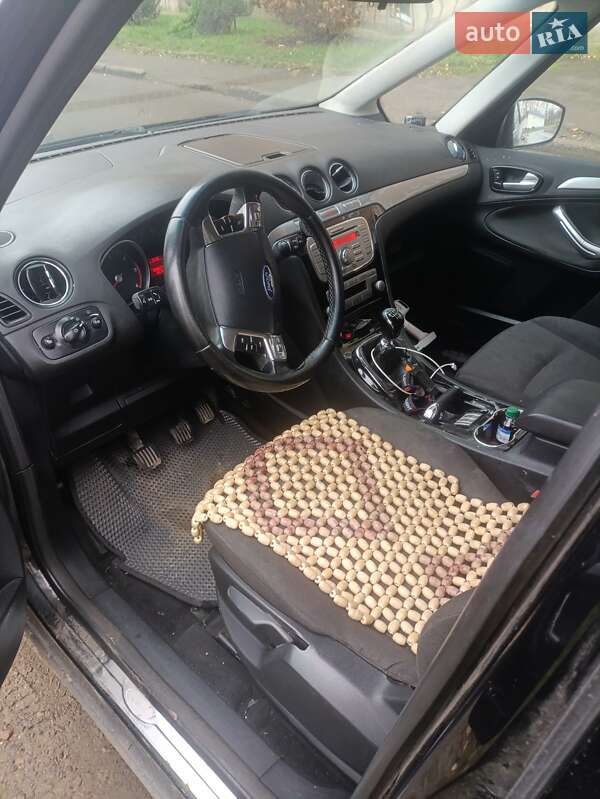 Мінівен Ford Galaxy 2007 в Луцьку