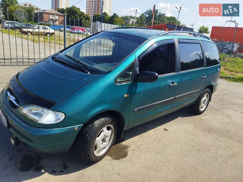 Мінівен Ford Galaxy 2000 в Харкові