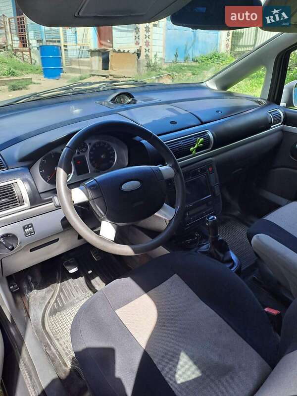 Мінівен Ford Galaxy 2001 в Кам'янець-Подільському