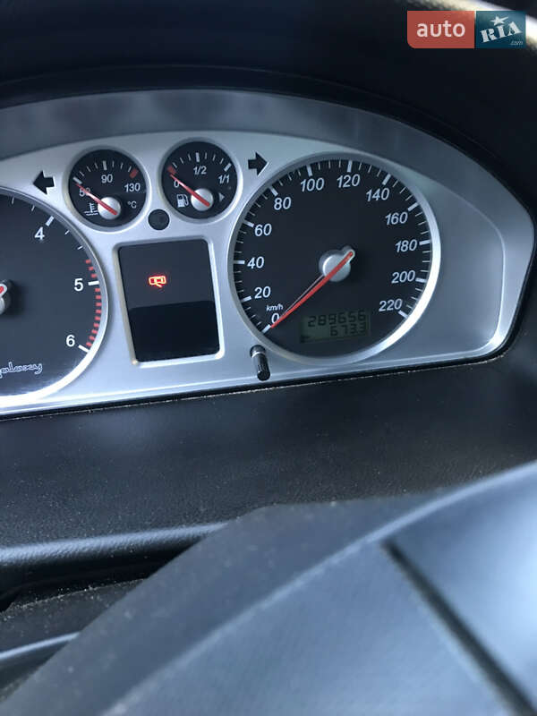 Минивэн Ford Galaxy 2001 в Вараше фото 9 Минивэн Ford Galaxy 2001 в Вараше