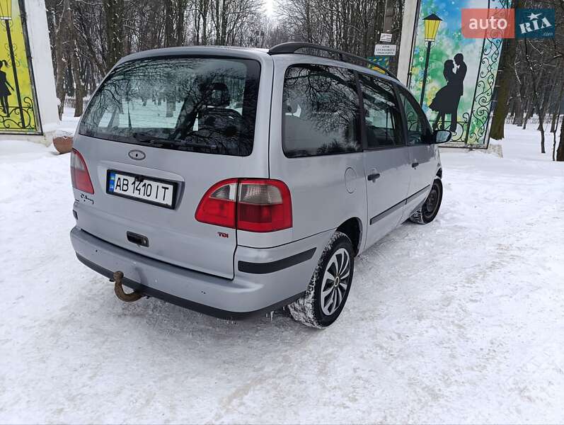 Минивэн Ford Galaxy 2003 в Крыжополе
