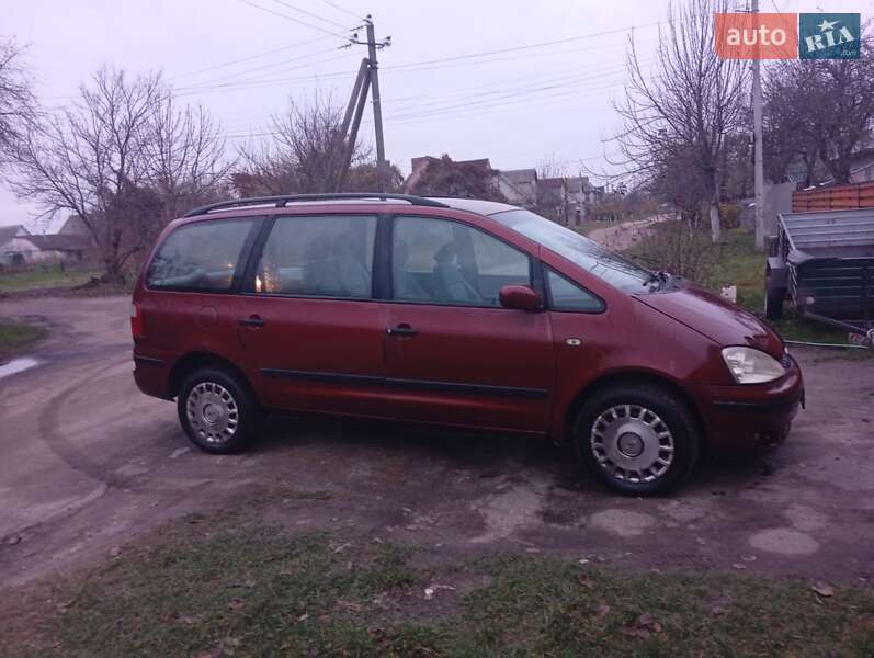 Минивэн Ford Galaxy 2002 в Репках